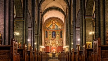 Bizancio: Discusiones entre las iglesias orientales y occidentales