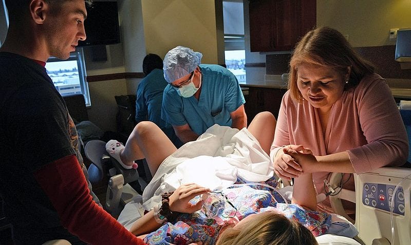 ¿Qué es la gestación subrogada?